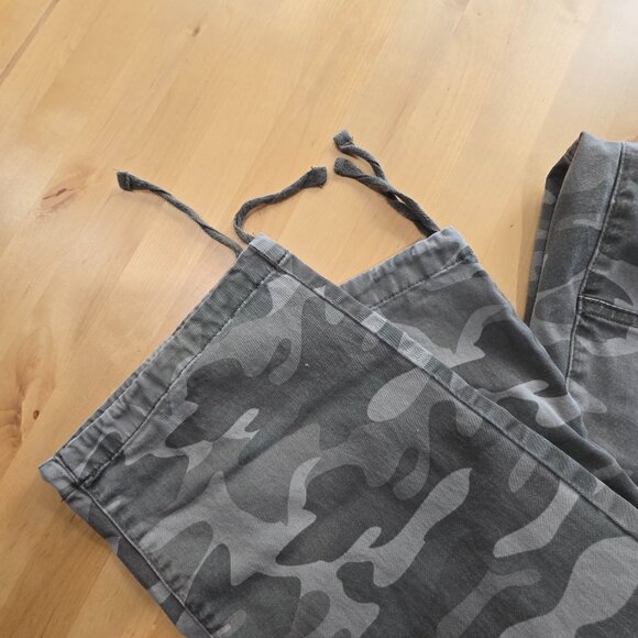 NO BOUNDARIES Nobo Men’s 2X Green Camo Camouflage Cargo Pants Draw String waist - Picture 2 of 6